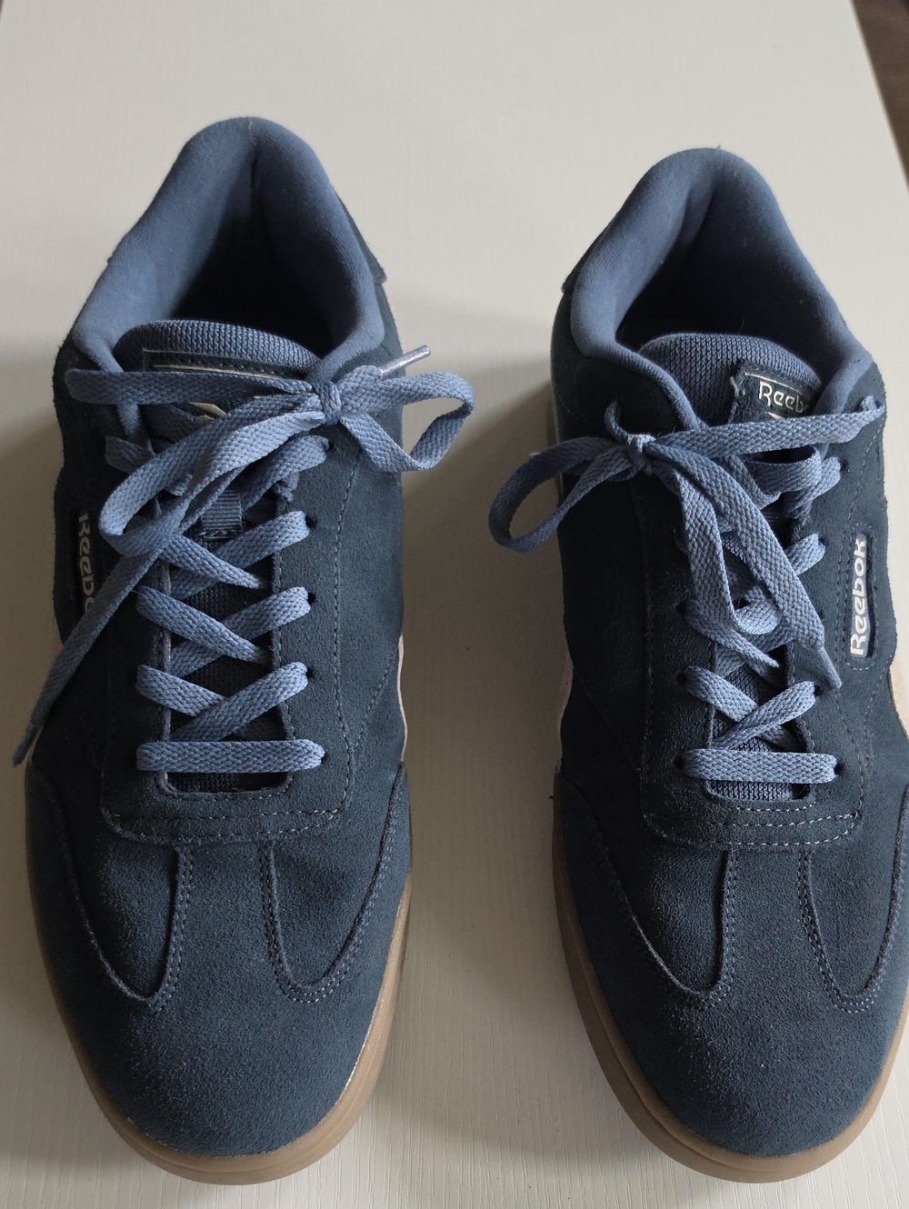 Reebok Men's Navy Suede Lace-Up Sneakers Size 12